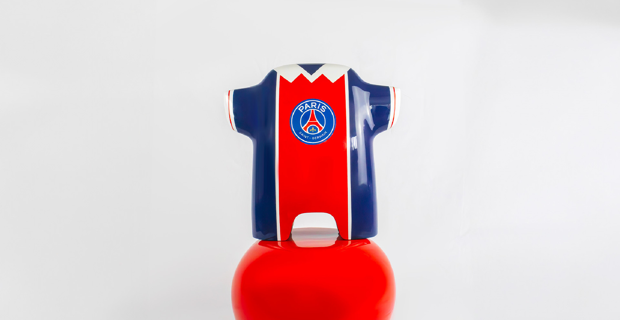 ICONS x PSG - HERITAGE SCULPTURE - MEDIUM