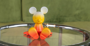 SITTING MICKEY GRADIENT - EXTRA SMALL