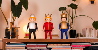 PLAYMOBIL THE QUEEN - SMALL