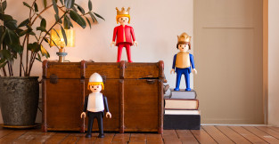 PLAYMOBIL THE KNIGHT - SMALL