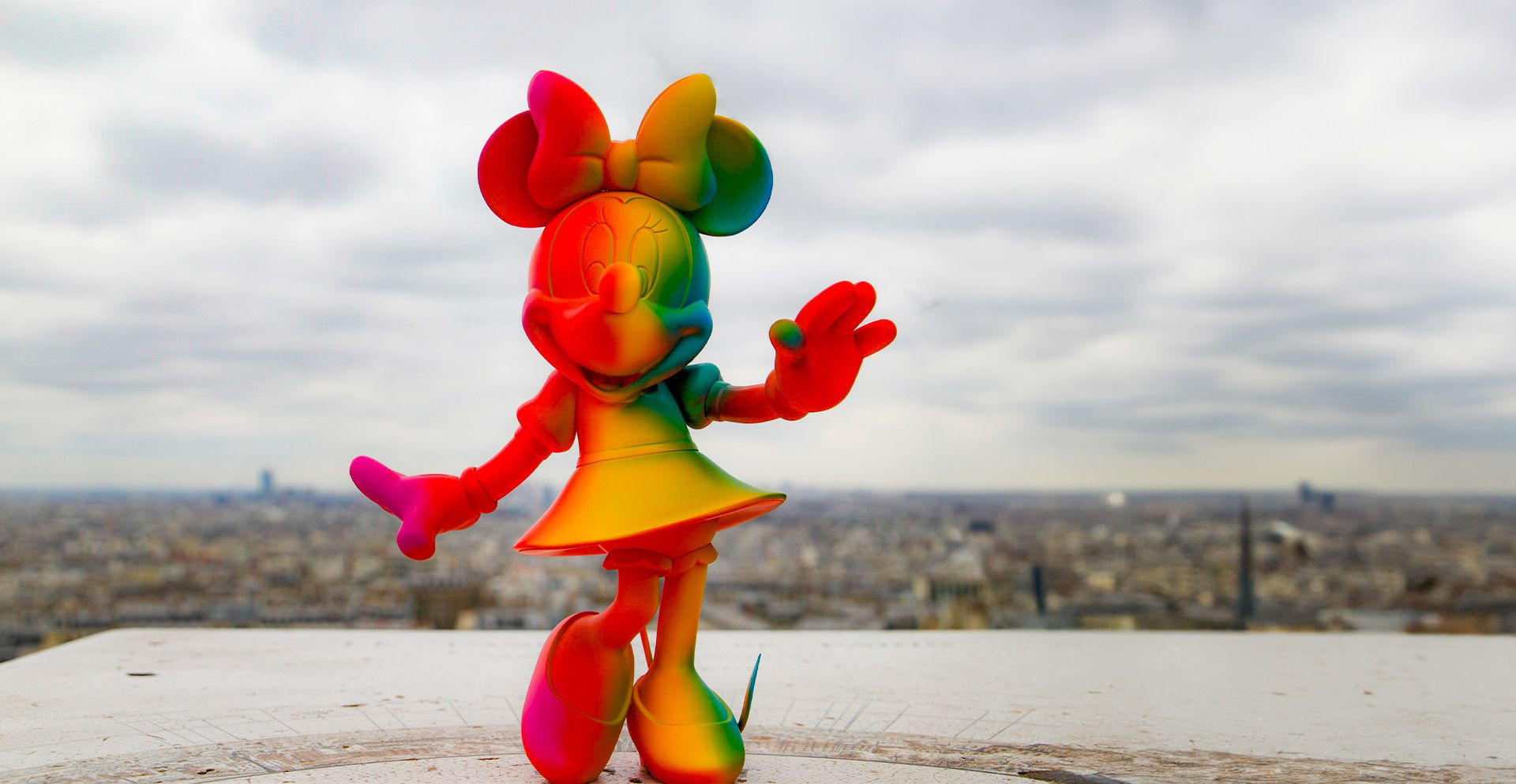 MINNIE WELCOME RAINBOW - MEDIUM