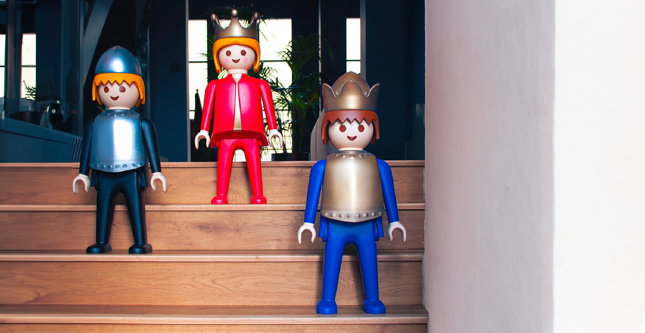 PLAYMOBIL THE KING - MEDIUM