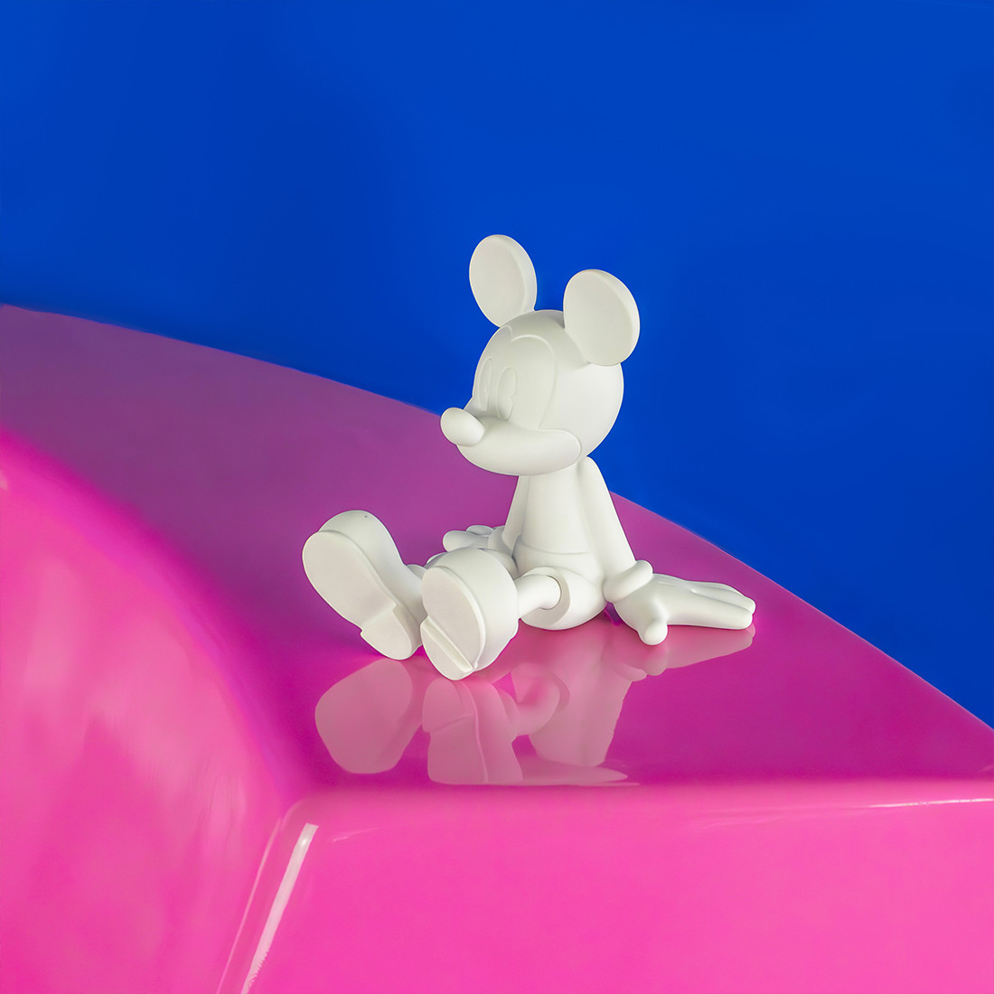 SITTING MICKEY - EXTRA SMALL