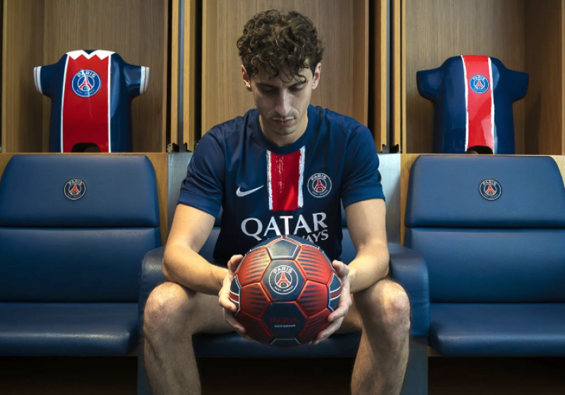 PSG x Leblon Delienne: Sculpting Football Passion with Excellence