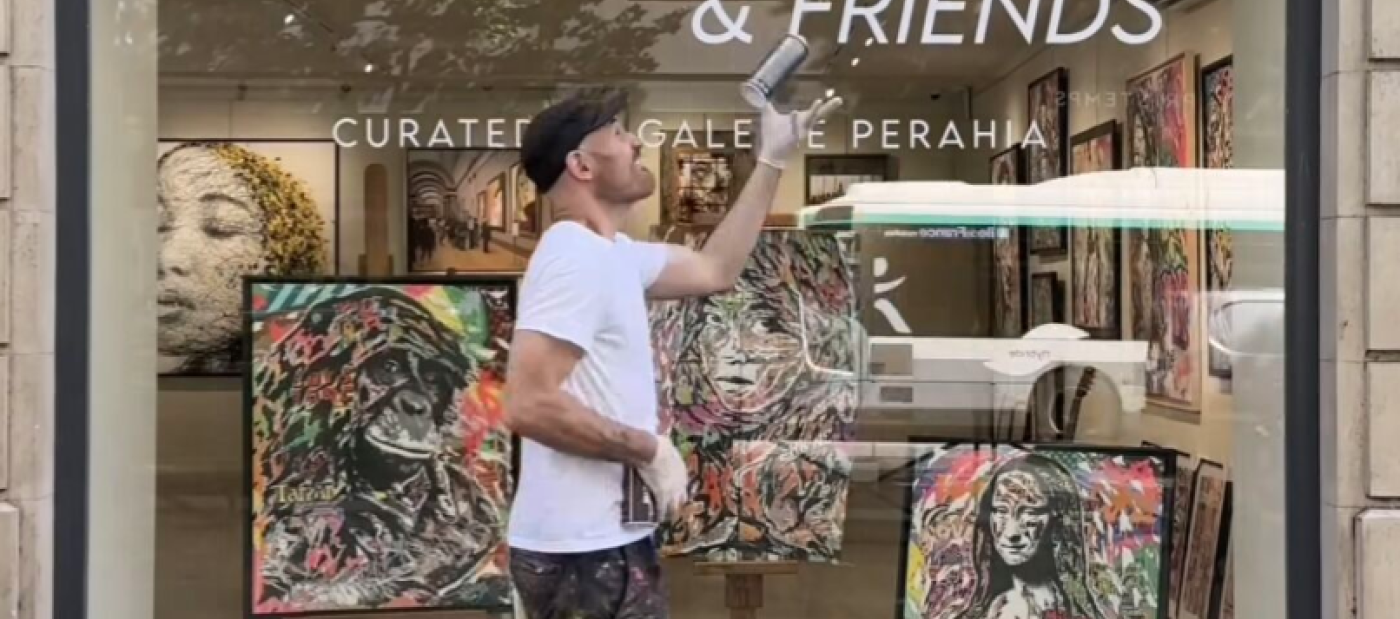 Une Œuvre, Huit Exemplaires : L’Icône Pop Kitty Fait Sensation à Paris